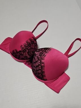 Inteco Intimates Hot Pink Bra with Black Lace Push Up Underwire Size 34C